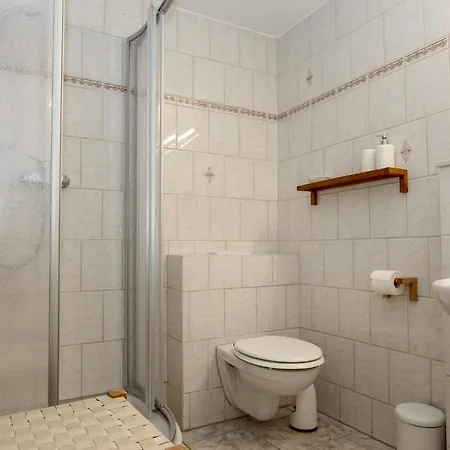 شقة 1 Ton Timmermanns Hus *